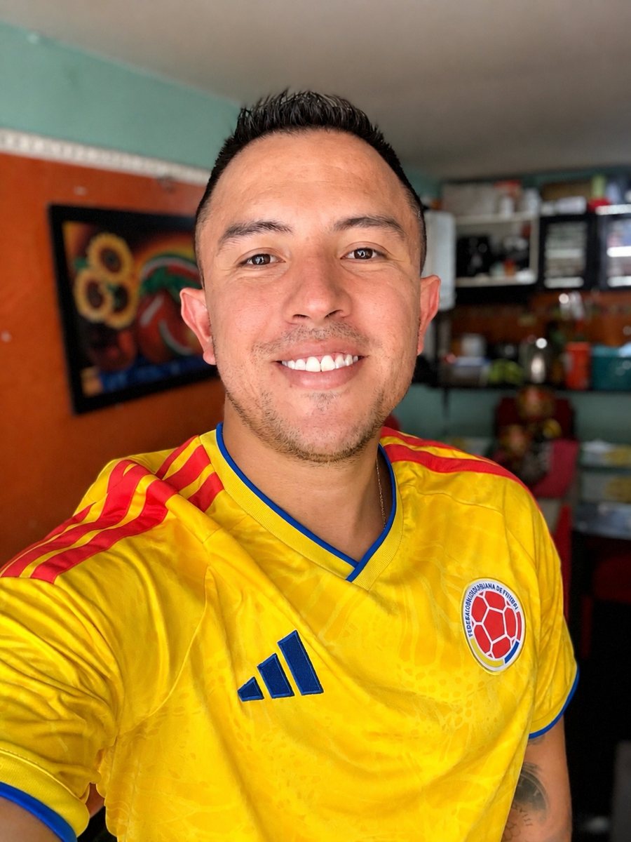 Camilo Castro, de cerca